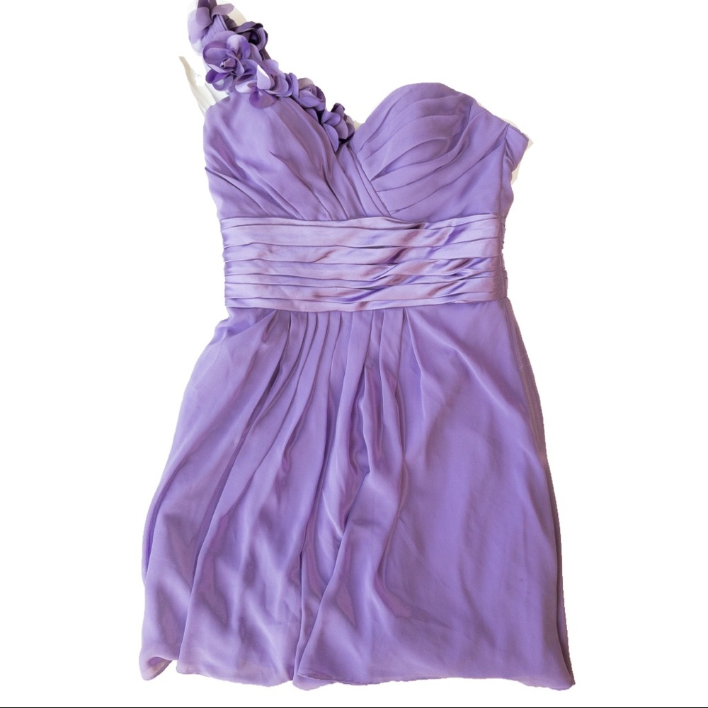 Bill Levkoff Purple size 6 Formal Dress with one shoulder Floral Strap
